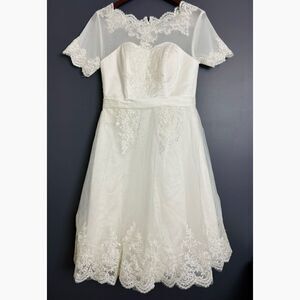 Unique Vintage 1950's White Lace Short Sleeve Fit Flare Wedding Dress Medium NEW